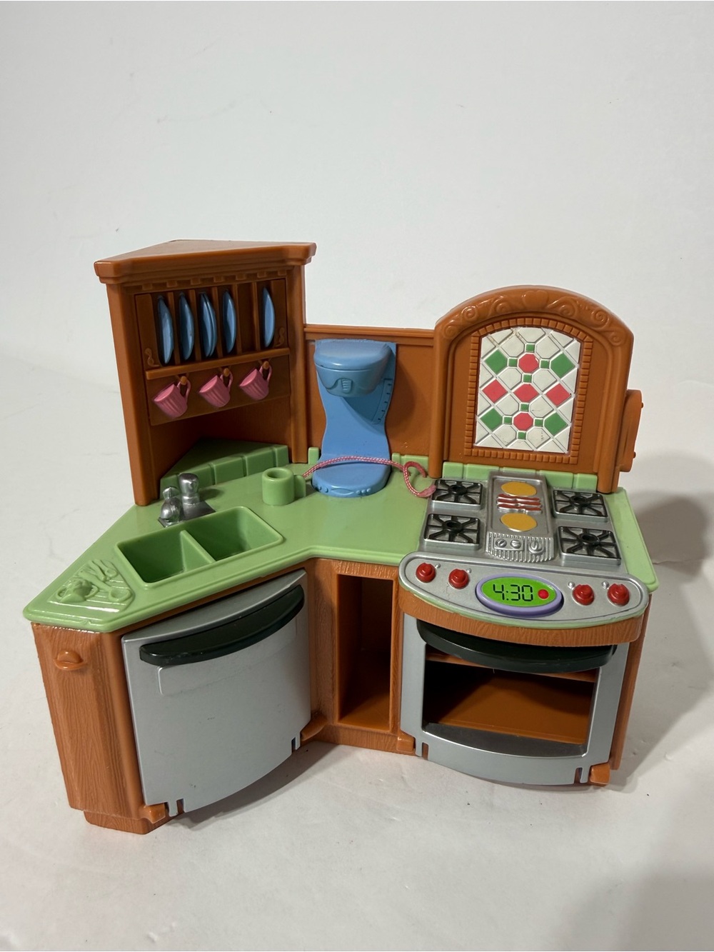 Fisher-Price Loving Family Kitchen Playset with Lights & Sounds 2005 Toy